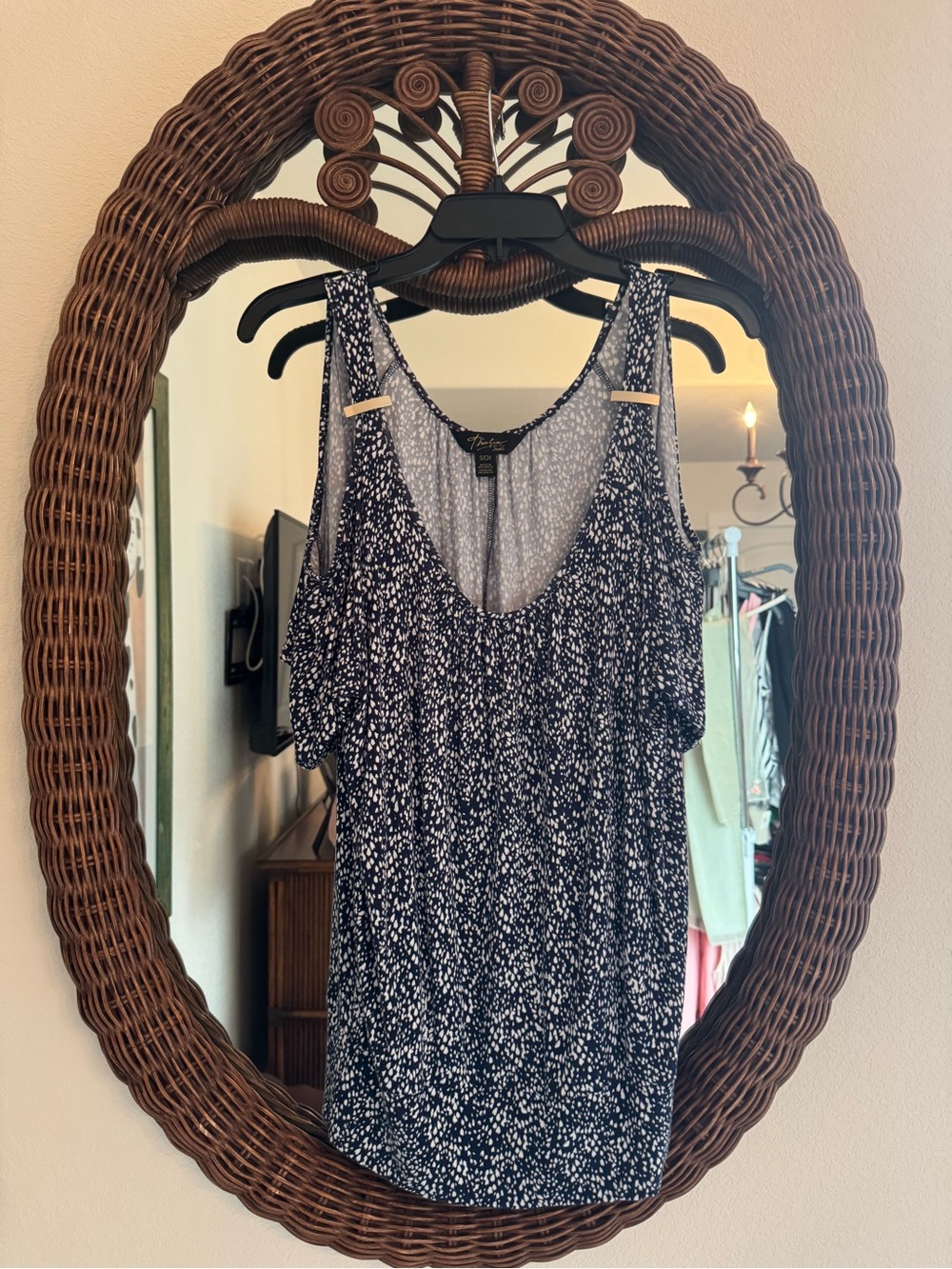 Womens Navy and White Printed Cold-Shoulder Tank Top